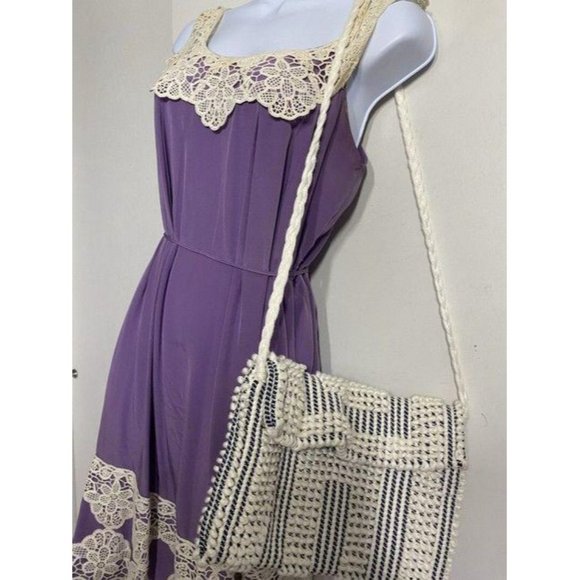 Antonello Tedde lux eco-conscious white-blue fabri - Picture 7 of 12